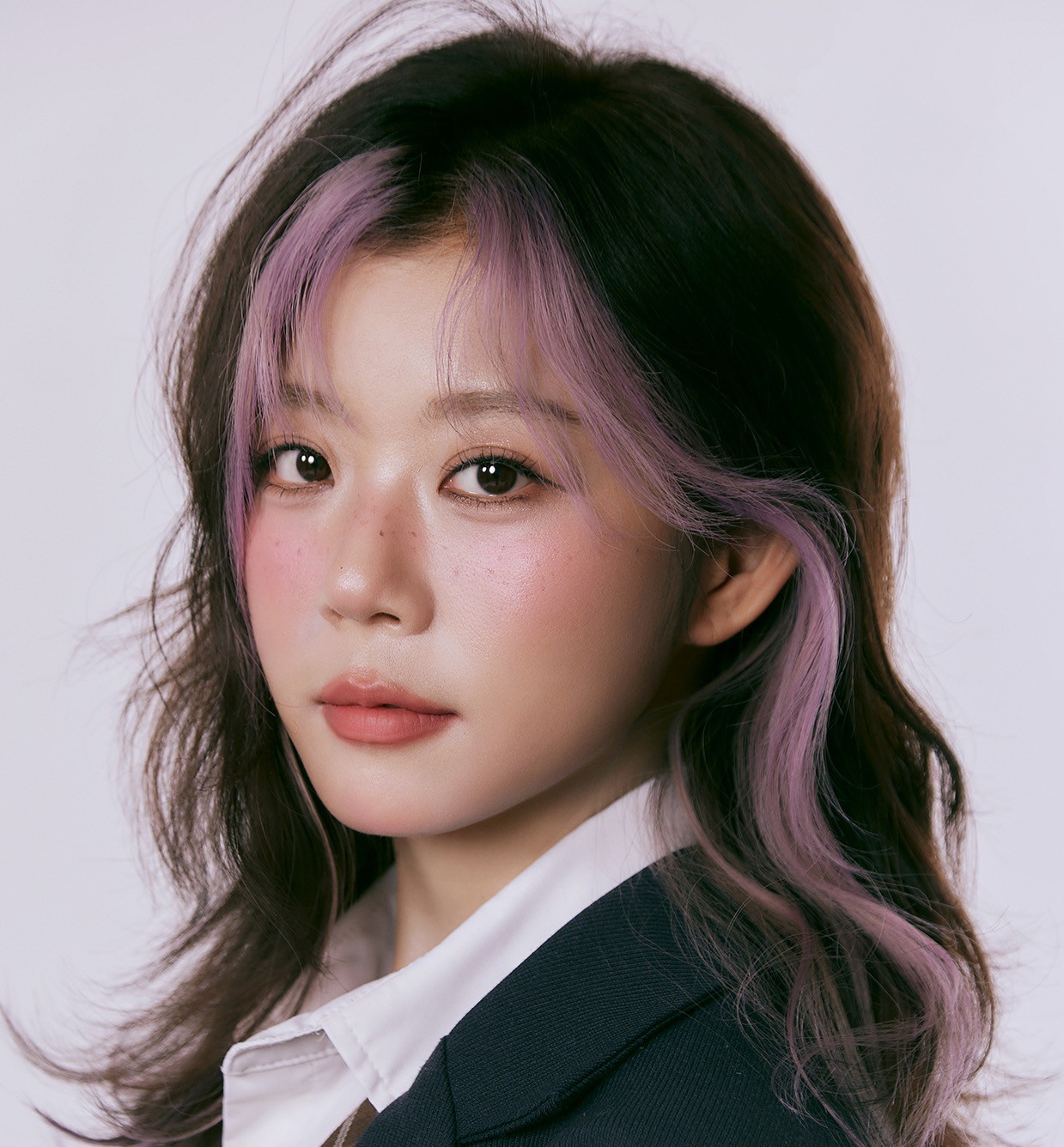 Wenzhen Charlotte Zhao